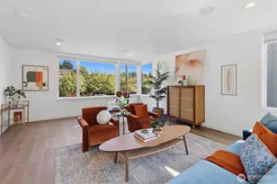 2415 NE 77th St, Seattle, WA 98115 - Photo 3