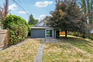 811 S 88th St, Tacoma, WA 98444 - Photo 31