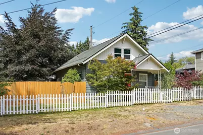 811 S 88th Street, Tacoma, WA 98444 - Photo 3
