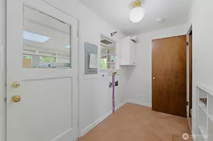 5710 N 43rd St, Tacoma, WA 98407 - Photo 31