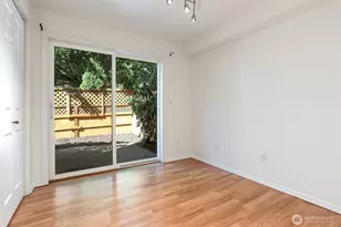 2637 A NW 57th St, Seattle, WA 98107 - Photo 25