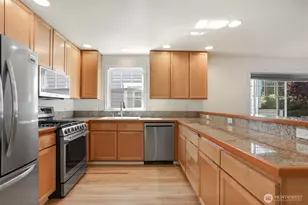 2637 A NW 57th St, Seattle, WA 98107 - Photo 11