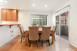 2637 A NW 57th St, Seattle, WA 98107 - Photo 9