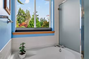 12319 203rd Ave Ct E, Bonney Lake, WA 98391 - Photo 27