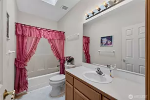 12319 203rd Ave Ct E, Bonney Lake, WA 98391 - Photo 21
