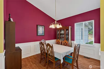 12319 203rd Avenue Ct E, Bonney Lake, WA 98391 - Photo 5