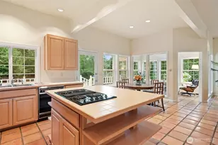 641 E Lakeshore Dr, Allyn, WA 98524 - Photo 17