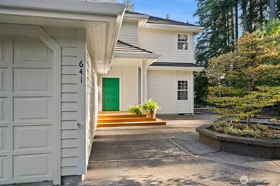 641 E Lakeshore Drive, Allyn, WA 98524 - Photo 1