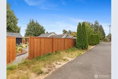 7559 19th Avenue SW, Seattle, WA 98106 - Photo 23