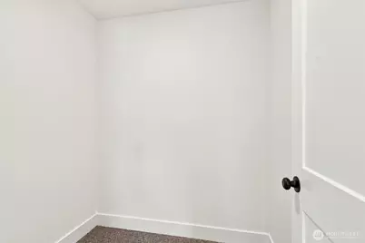9937 Barnes Lane S, Tacoma, WA 98444 - Photo 29