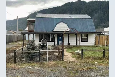 168 E Wood Avenue, Morton, WA 98356 - Photo 1