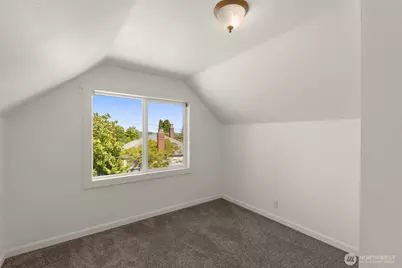 11214 Cornell Avenue S, Seattle, WA 98178 - Photo 25