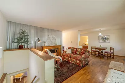 13814 26th Avenue NE, Seattle, WA 98125 - Photo 7