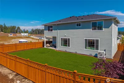 14017 207th Avenue Ct E, Bonney Lake, WA 98391 - Photo 29