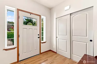 2709 157th Place SW, Lynnwood, WA 98087 - Photo 3
