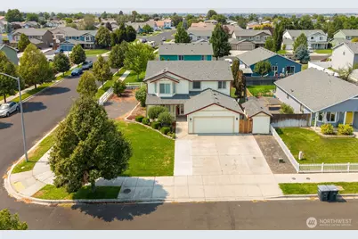 1916 Allen Avenue, Moses Lake, WA 98837 - Photo 3