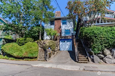 2540 11th Avenue W, Seattle, WA 98119 - Photo 1