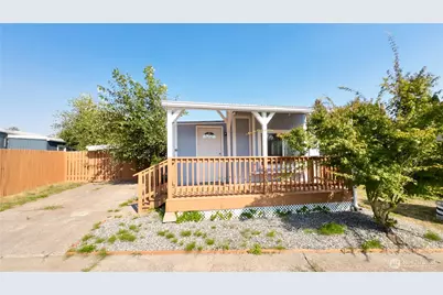 2392 Douglas Rd #4, Ferndale, WA 98248 - Photo 3