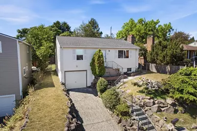 4153 39th Avenue SW, Seattle, WA 98116 - Photo 1