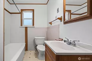 4153 39th Ave SW, Seattle, WA 98116 - Photo 11
