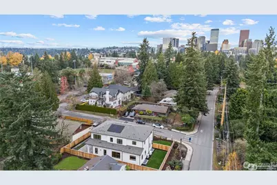10789 SE 10th Street, Bellevue, WA 98004 - Photo 25