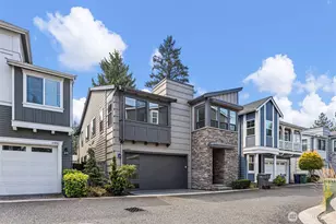 11823 NE 70th Ln, Kirkland, WA 98033 - Photo 1