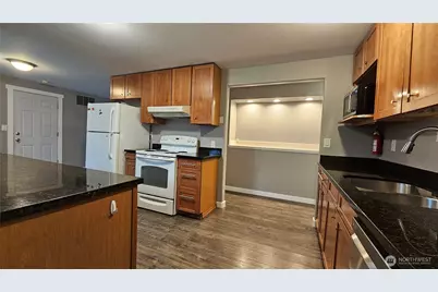 12828 111th Avenue NE, Kirkland, WA 98034 - Photo 11
