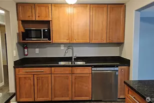 12828 111th Ave NE, Kirkland, WA 98034 - Photo 9