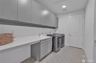 27066 Smt Pk Wy SE, Maple Valley, WA 98038 - Photo 37