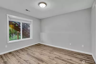 2519 189th Street Ct E, Tacoma, WA 98445 - Photo 35