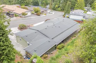 17336 Woodcrest Dr NE, Bothell, WA 98011 - Photo 3