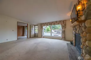 17336 Woodcrest Dr NE, Bothell, WA 98011 - Photo 7