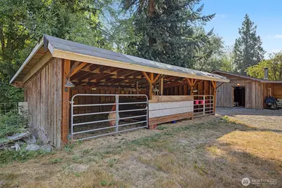 19829 Sill Road, Arlington, WA 98223 - Photo 9