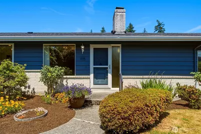 105 161st Street SE, Bothell, WA 98012 - Photo 5