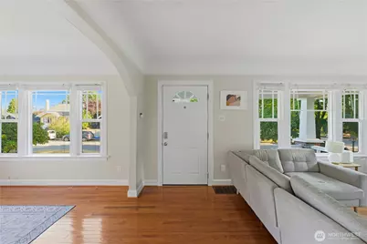 3417 N 8th Street, Tacoma, WA 98406 - Photo 3