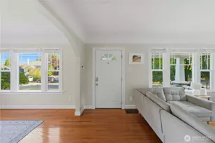 3417 N 8th St, Tacoma, WA 98406 - Photo 3