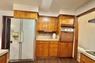 628 E Titus St, Kent, WA 98030 - Photo 5