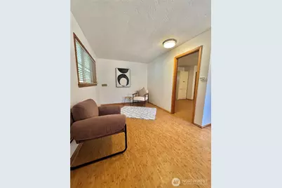 628 E Titus Street, Kent, WA 98030 - Photo 11