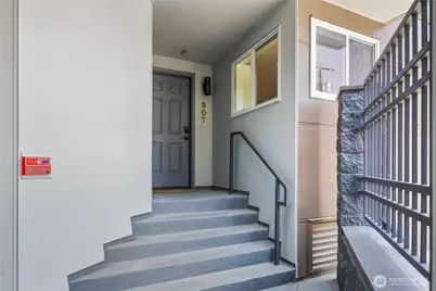 9039 NE Juanita Drive #307, Kirkland, WA 98034 - Photo 9