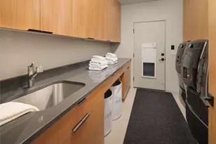 1215 Warren Ave N, Seattle, WA 98109 - Photo 37