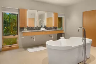 1215 Warren Ave N, Seattle, WA 98109 - Photo 29
