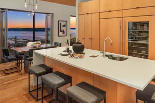 1215 Warren Ave N, Seattle, WA 98109 - Photo 13