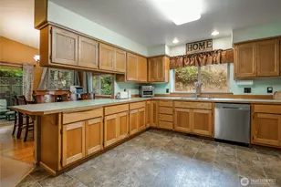 443 Rainbow Dr, Sedro Woolley, WA 98284 - Photo 13
