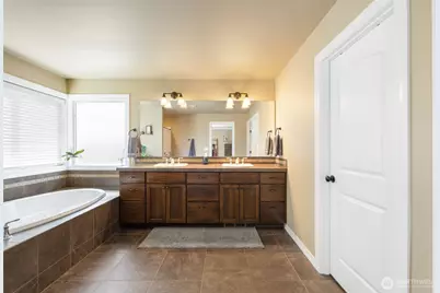 714 182nd Street E, Spanaway, WA 98387 - Photo 31