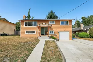 4605 224th Pl SW, Mountlake Terrace, WA 98043 - Photo 1