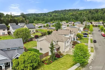 209 Burr Street NE, Orting, WA 98360 - Photo 37