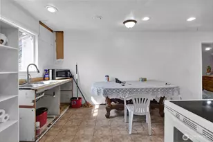 813 S Adams Ave, Warden, WA 98857 - Photo 13