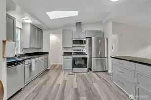 22111 108th Ave SE, Kent, WA 98031 - Photo 7
