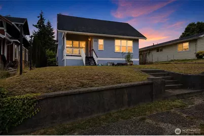 1019 Duryea Street, Raymond, WA 98577 - Photo 1