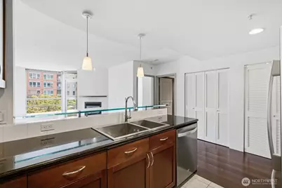 2929 1st Ave #418, Seattle, WA 98121 - Photo 7